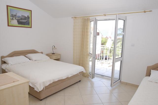 Apartments Dosljak Tivat Bagian luar foto