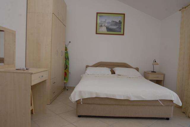 Apartments Dosljak Tivat Bagian luar foto