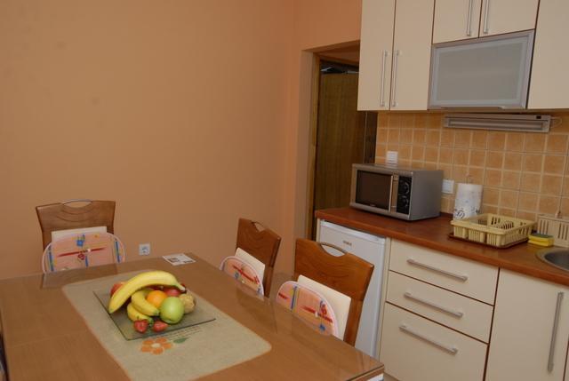Apartments Dosljak Tivat Bagian luar foto