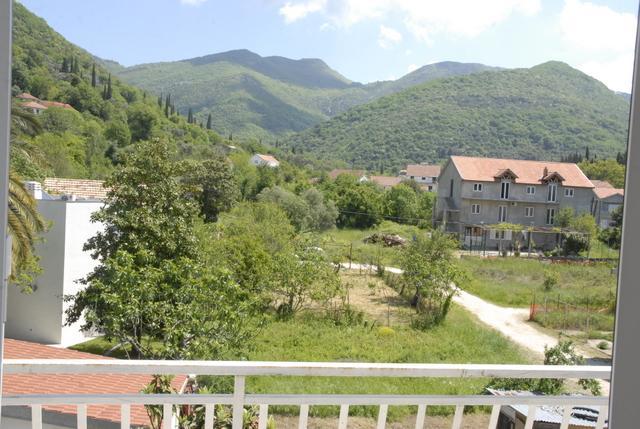 Apartments Dosljak Tivat Bagian luar foto