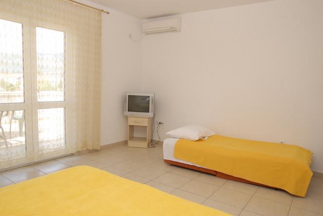 Apartments Dosljak Tivat Bagian luar foto