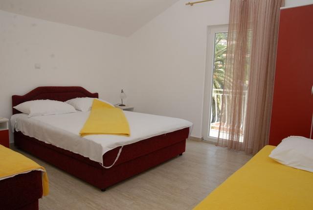 Apartments Dosljak Tivat Bagian luar foto